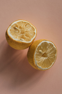 Засушенный лимон