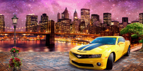 Желтый автомобиль на фоне ночного города