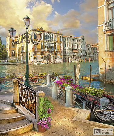 Набережная Венеции на закате