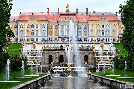 Фотообои Дворец Петергоф, Санкт-Петербург