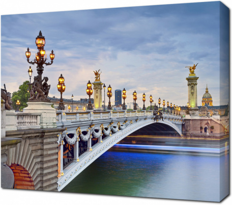 Моста Александра III в Париже. Франция