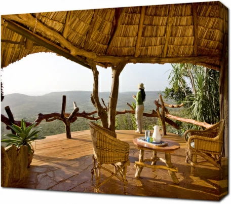 Закат на балконе в Кении