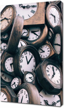 Коллекция деревянных часов