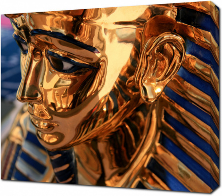 Золотая скульптура Фараон, Египет