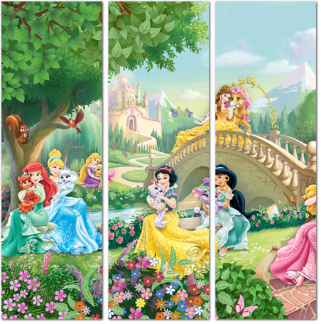 Диснеевские принцессы в саду