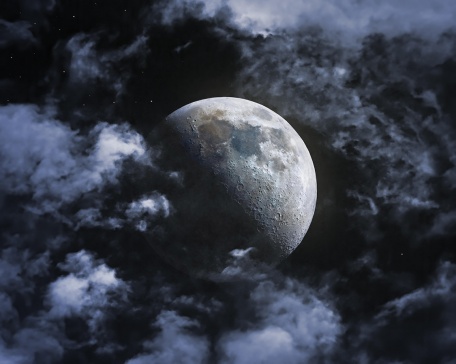 Поверхность луны