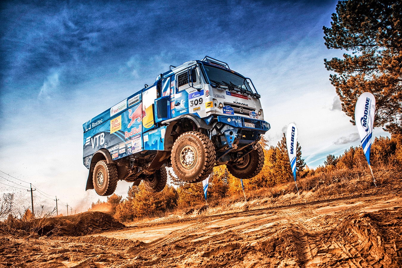 Картина на холсте Kamaz и бездорожье