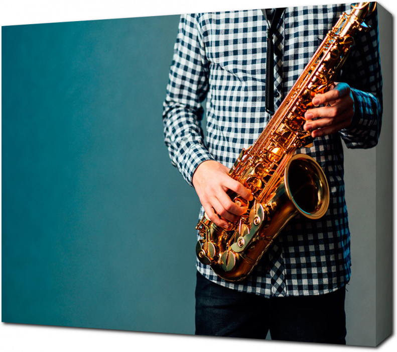 Вид спереди человек играет на саксофоне | Бесплатно Фото