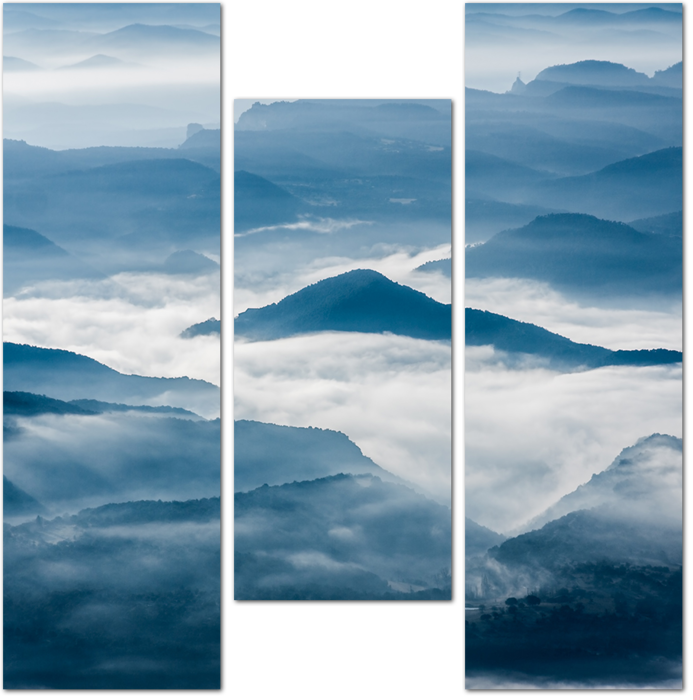 Дивный горный пейзаж в тумане