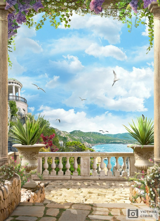 Балкон с аркой с видом на море и горы
