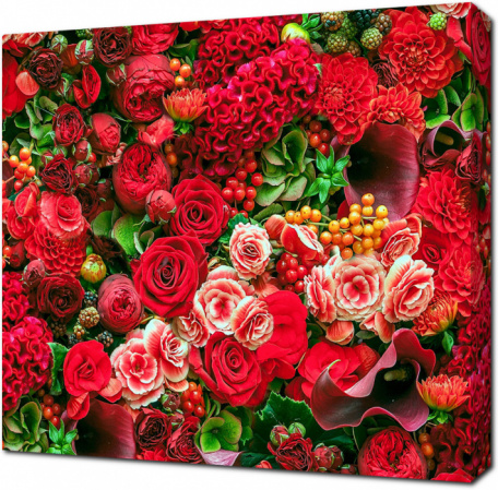Ярко-красный букет с розами
