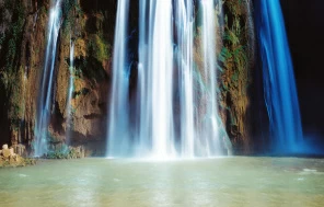 Шум водопада