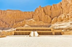 Храм Хатшепсут в Дейр эль-Бахри, Луксор, Египет