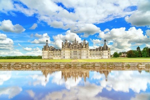Облака над замком Шамбор, Франция
