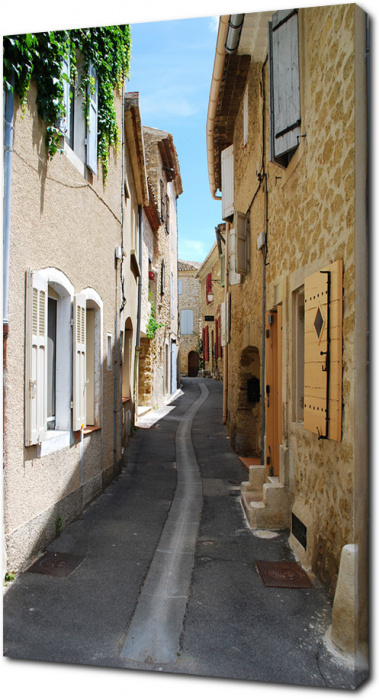 Небольшой переулок в Провансе