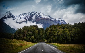 Дорога в снежные горы. Новая Зеландия