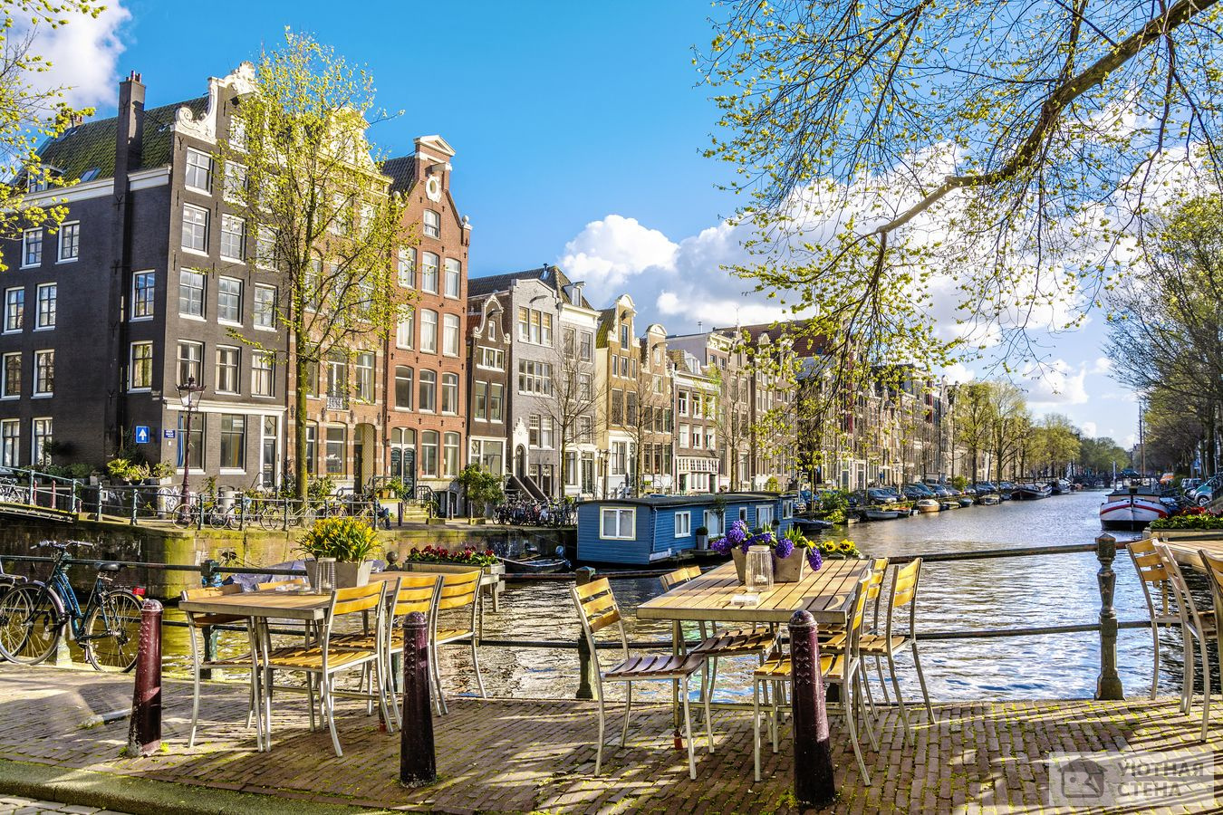 Неповторимый Амстердам весной