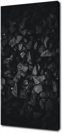 Темная фактура камней
