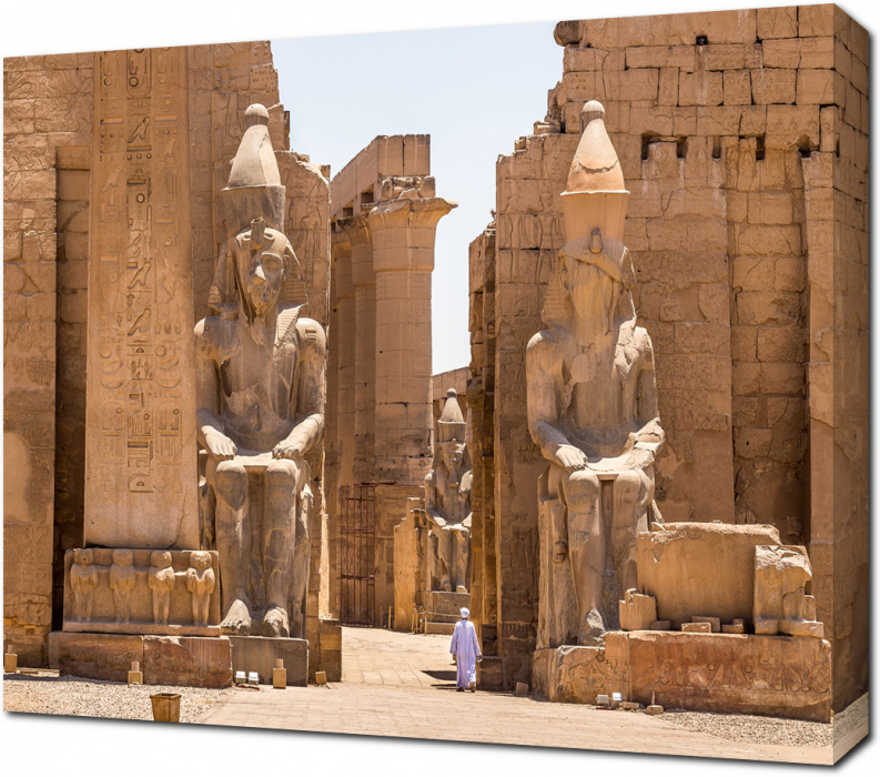 Огромные скульптуры Египетских храмов
