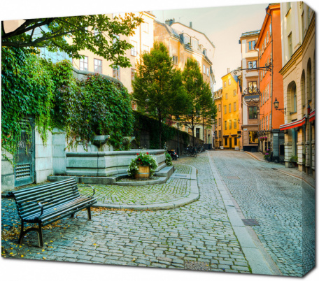 Вид на улицу старого города в Стокгольме. Швеция