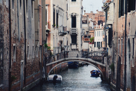 Улочка старой Венеции