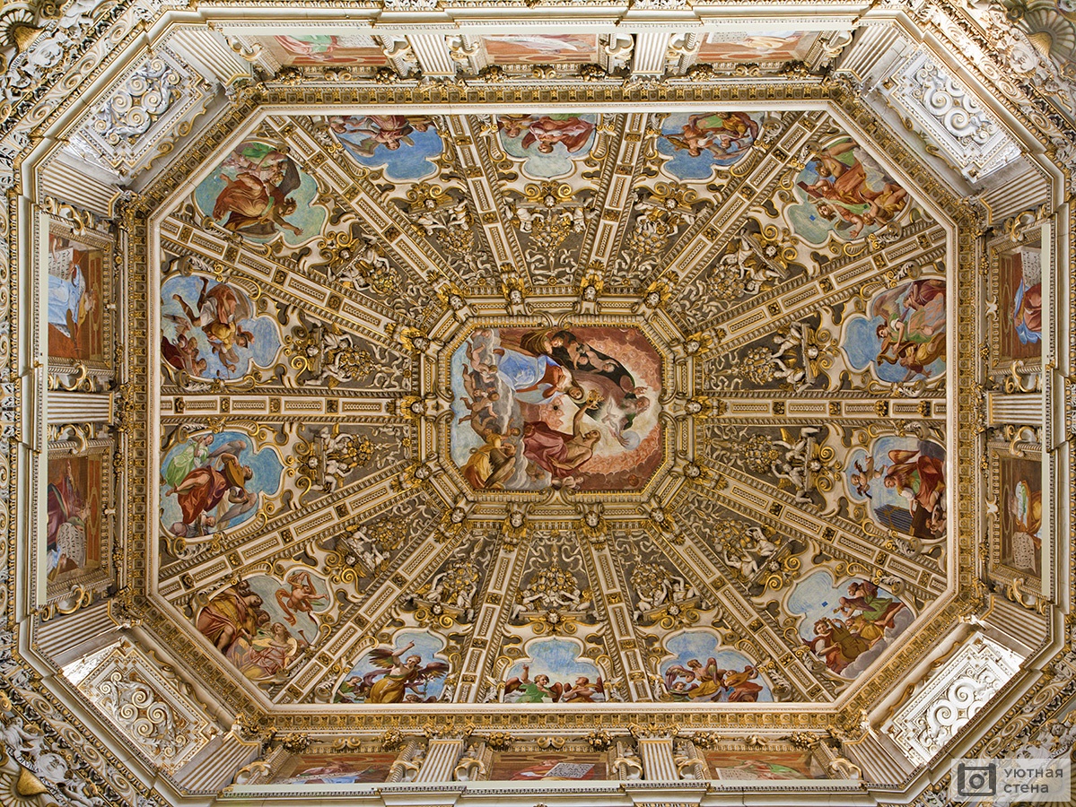 Купол собора Санта-Мария, Бергамо, Италия