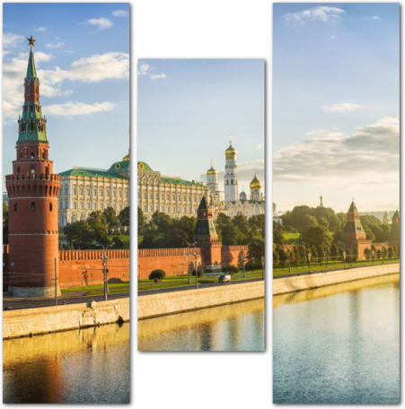 Вид на Московский Кремль в солнечный день