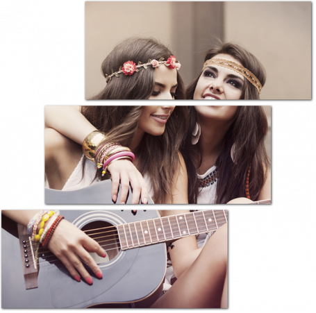 Девушки с гитарой