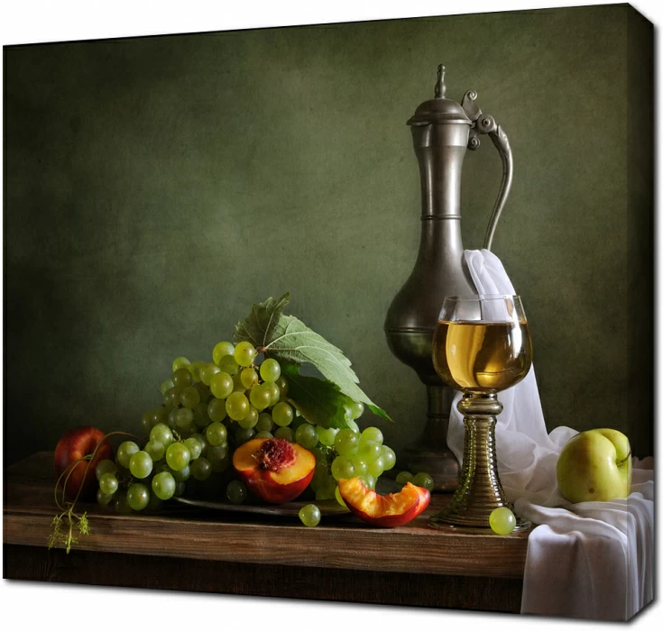 Персики с виноградом. Натюрморт