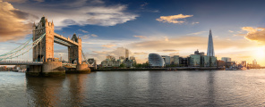 Панорамный вид Лондона с мостом