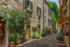 Итальянская улица в провинции Тосканы