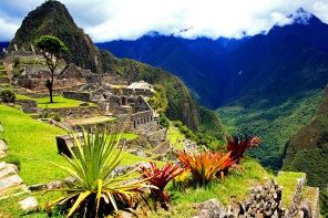 Красивый вид на руины Мачу-Пикчу, Перу