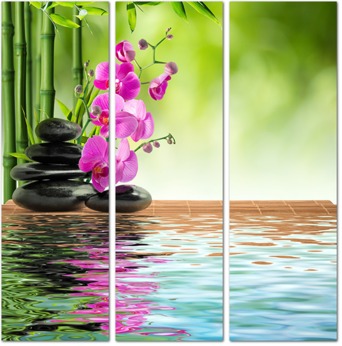Розовые орхидеи, камни и бамбук на воде