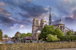 Красивое изображение Норт Дам де При, Париж, Франция