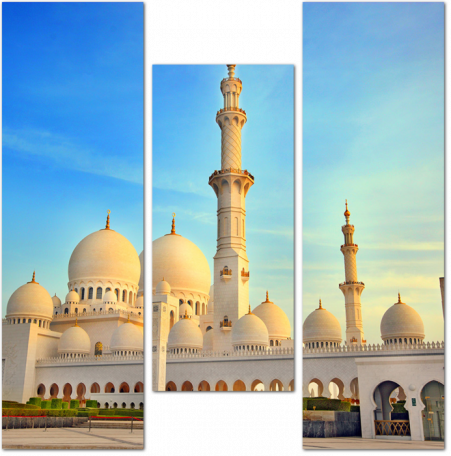 Мечеть шейха Зайеда на закате в Абу-Даби. ОАЭ