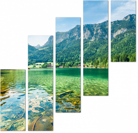 Кристальное озеро на фоне Баварских Альп