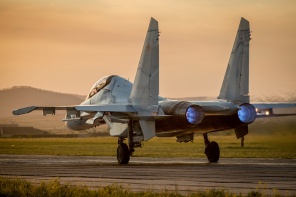 Самолет Sukhoi Su-30