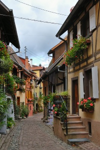 Красочные узкие улицы. Эльзас. Франция