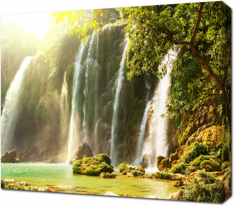 Водопад Бан Джок-Детиан во Вьетнаме