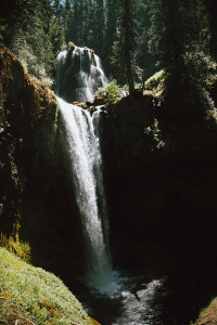Романтика водопада