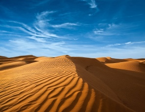 Песчаные барханы в пустыни Северной Африки