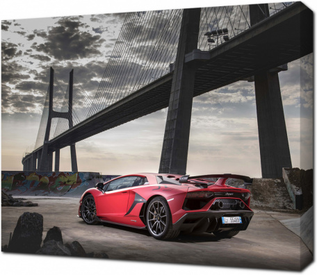 Lamborghini Aventador на фоне моста