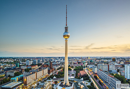 Телевизионная башня Берлина. Германия