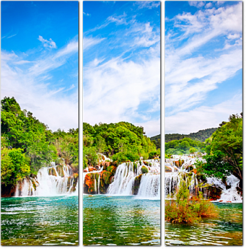 Водопад в национальном парке Крка