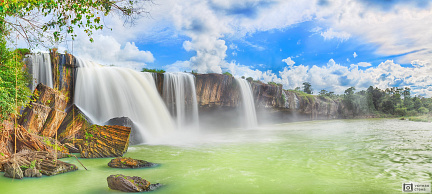 Водопад Драй Нур во Вьетнаме