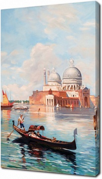 Канал Венеции с плывущей гондолой