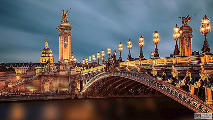 Фотообои Ночные фонари моста Александра III в Париже. Франция