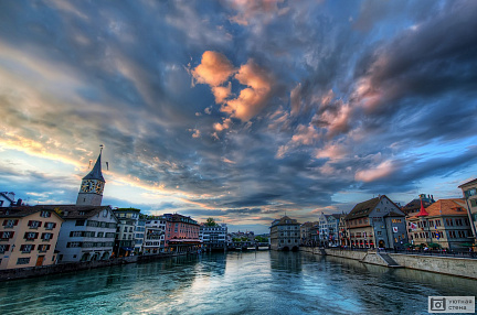 Фотообои Панорама Цюриха. Швейцария