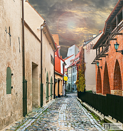 Средневековая улица в Старом городе Риги. Латвия