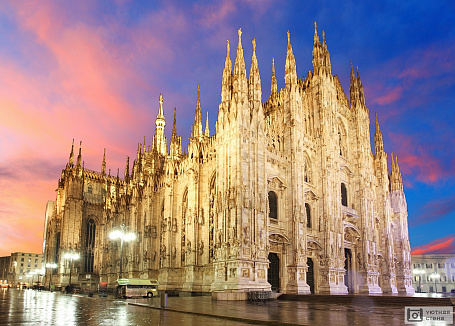 Фотообои Миланский собор на закате, Италия